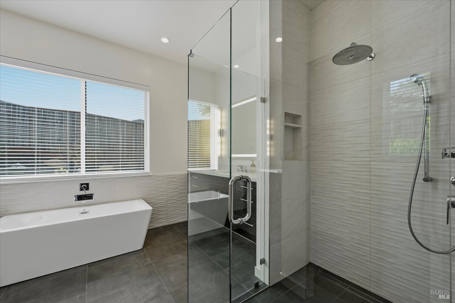 2119 Wedgewood Way Santa Rosa, CA 95404 - Photo 25 of 49