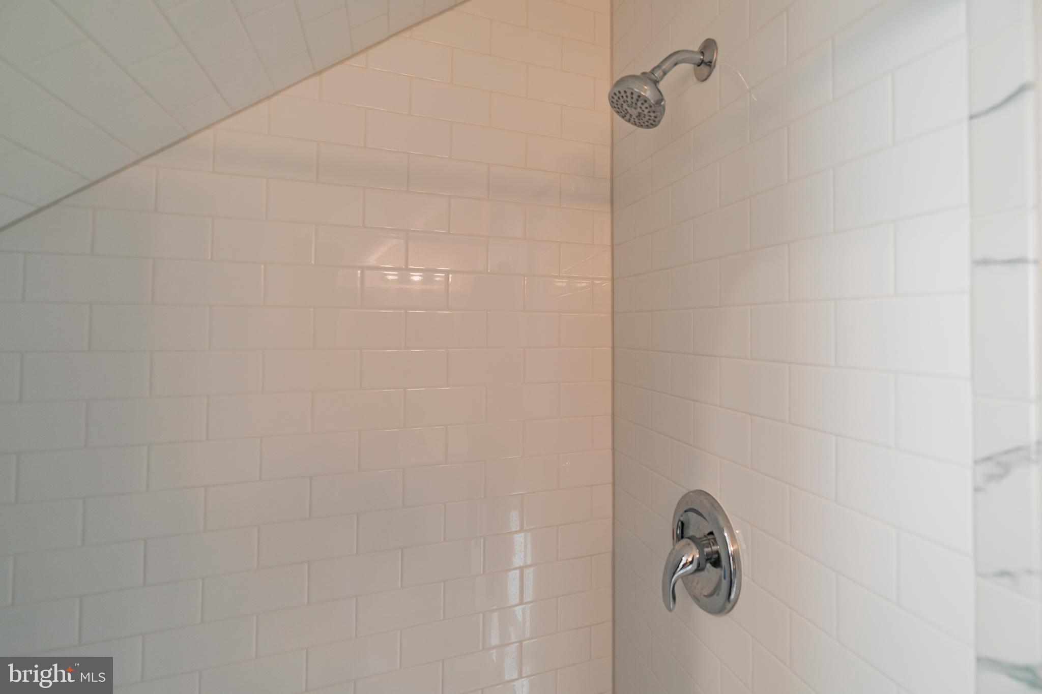 502 Coursey Road Oreland, PA 19075 - Photo 23 of 32 Subway tile