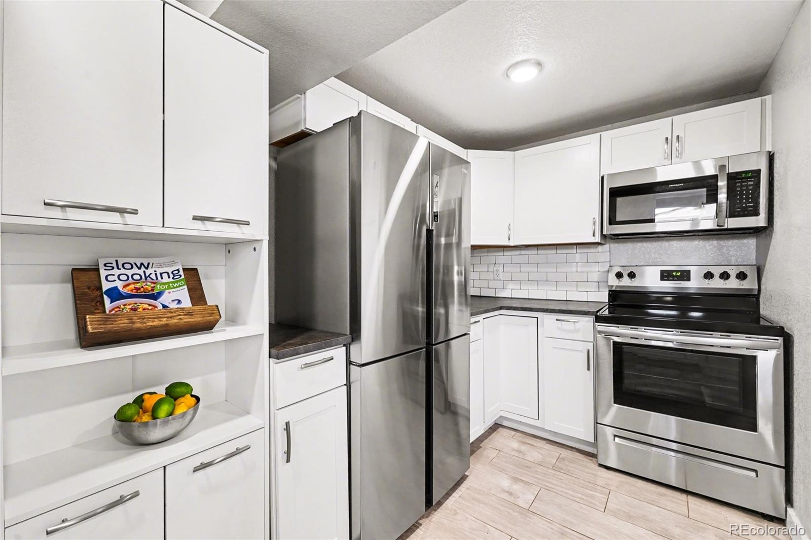 255 South Zuni Street Denver, CO 80223 - Photo 13 of 31