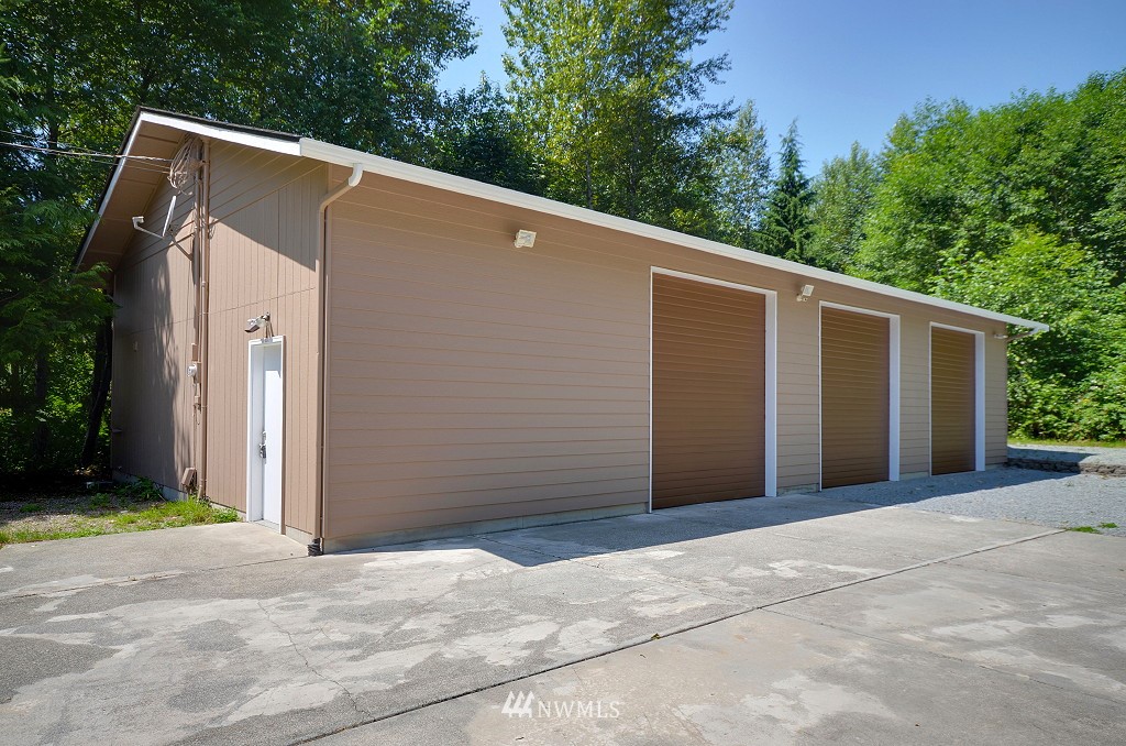 2005 Sunday Lake Road Stanwood, WA 98292 - Photo 3 of 15 Gallery Image 3