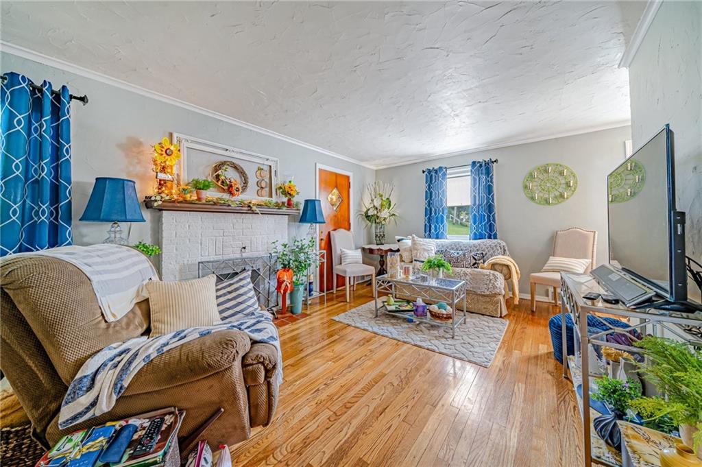 301 Pine Hollow Road Trafford, PA 15085 - Photo 8 of 28 Gallery Image 8