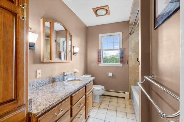 $475,000 | 11 Gale Drive, Poughkeepsie, NY 12603