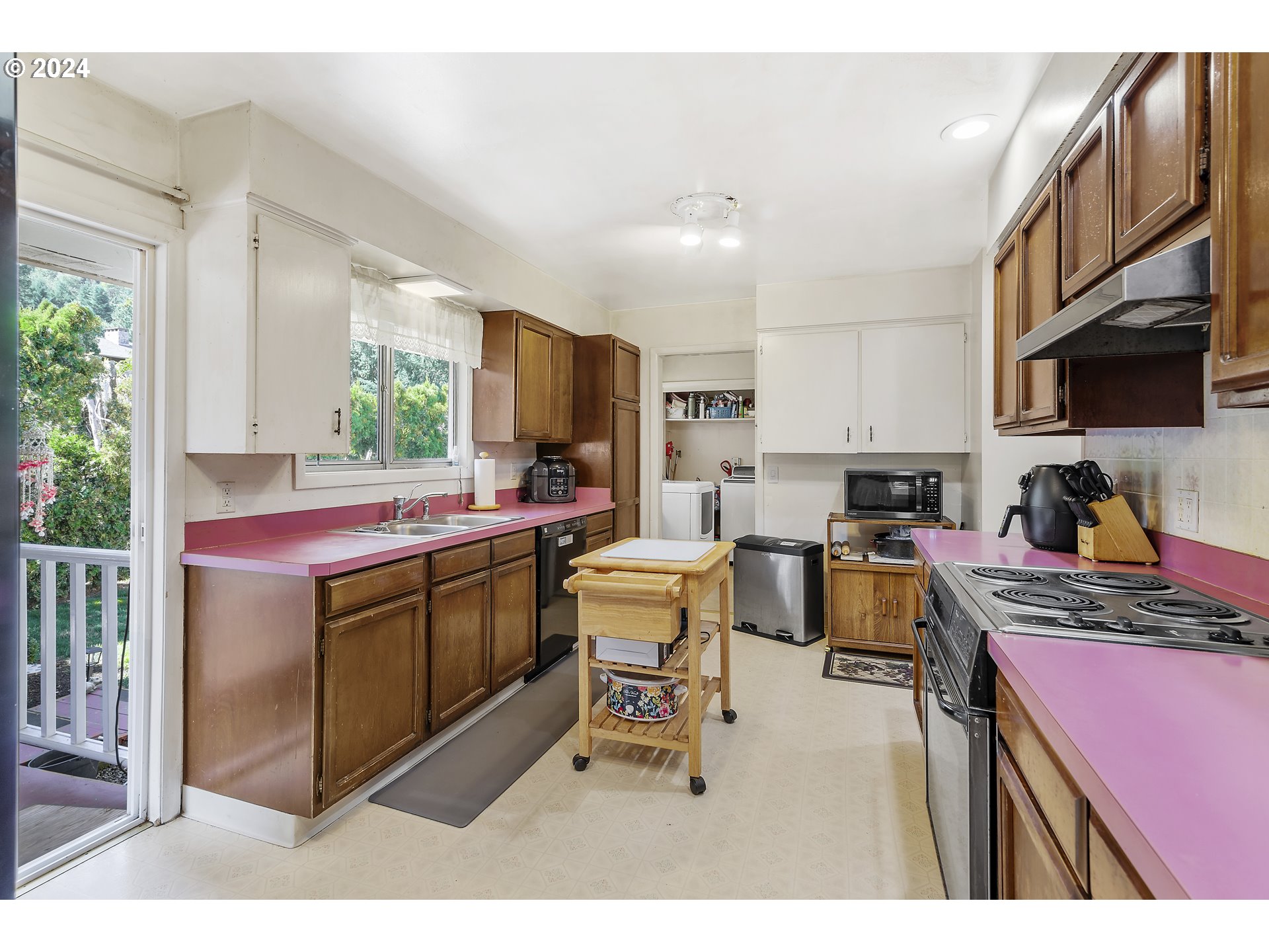 2111 Division Street Camas, WA 98607 - Photo 13 of 37 Gallery Image 13