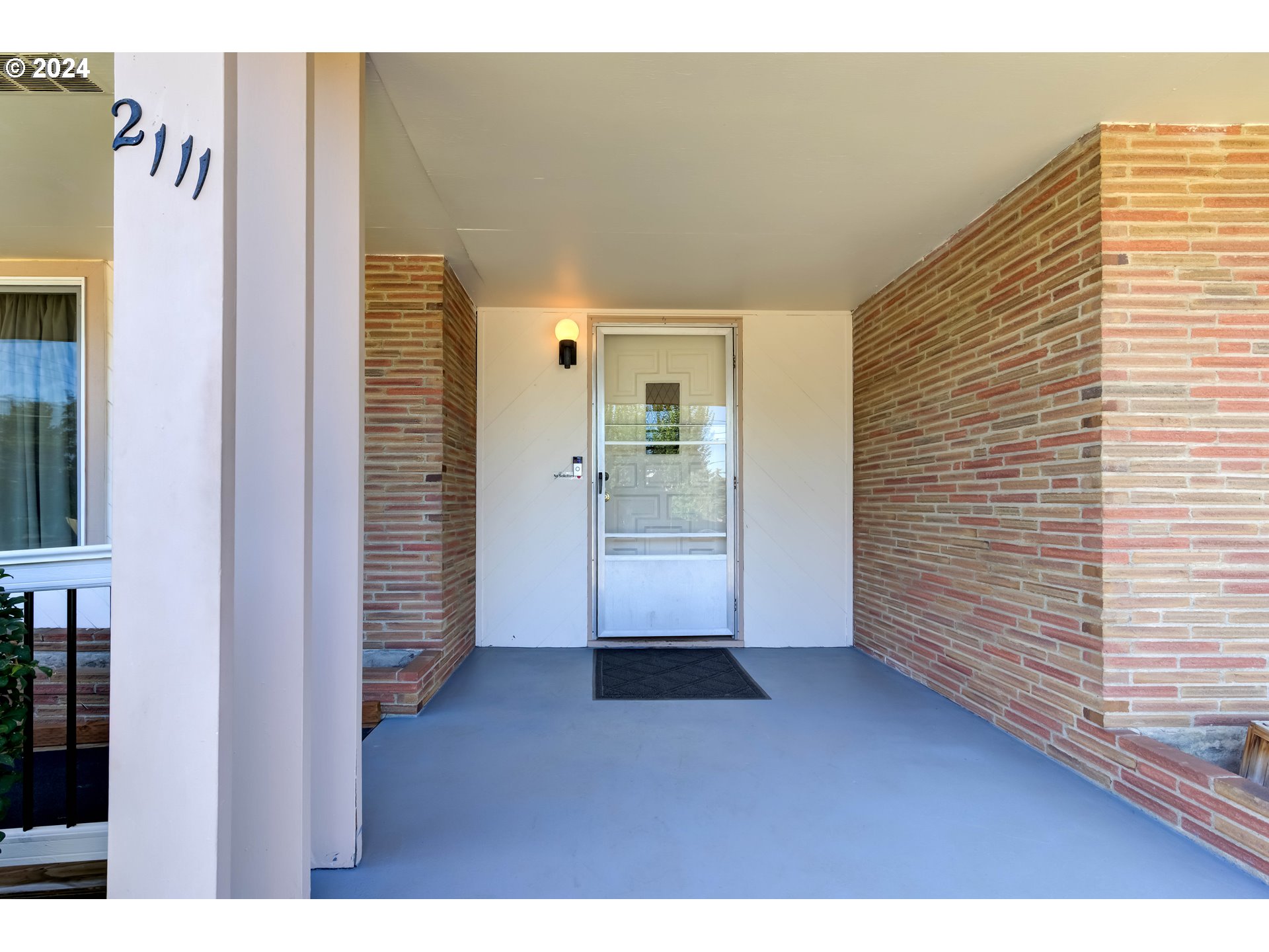 2111 Division Street Camas, WA 98607 - Photo 2 of 37 Gallery Image 2