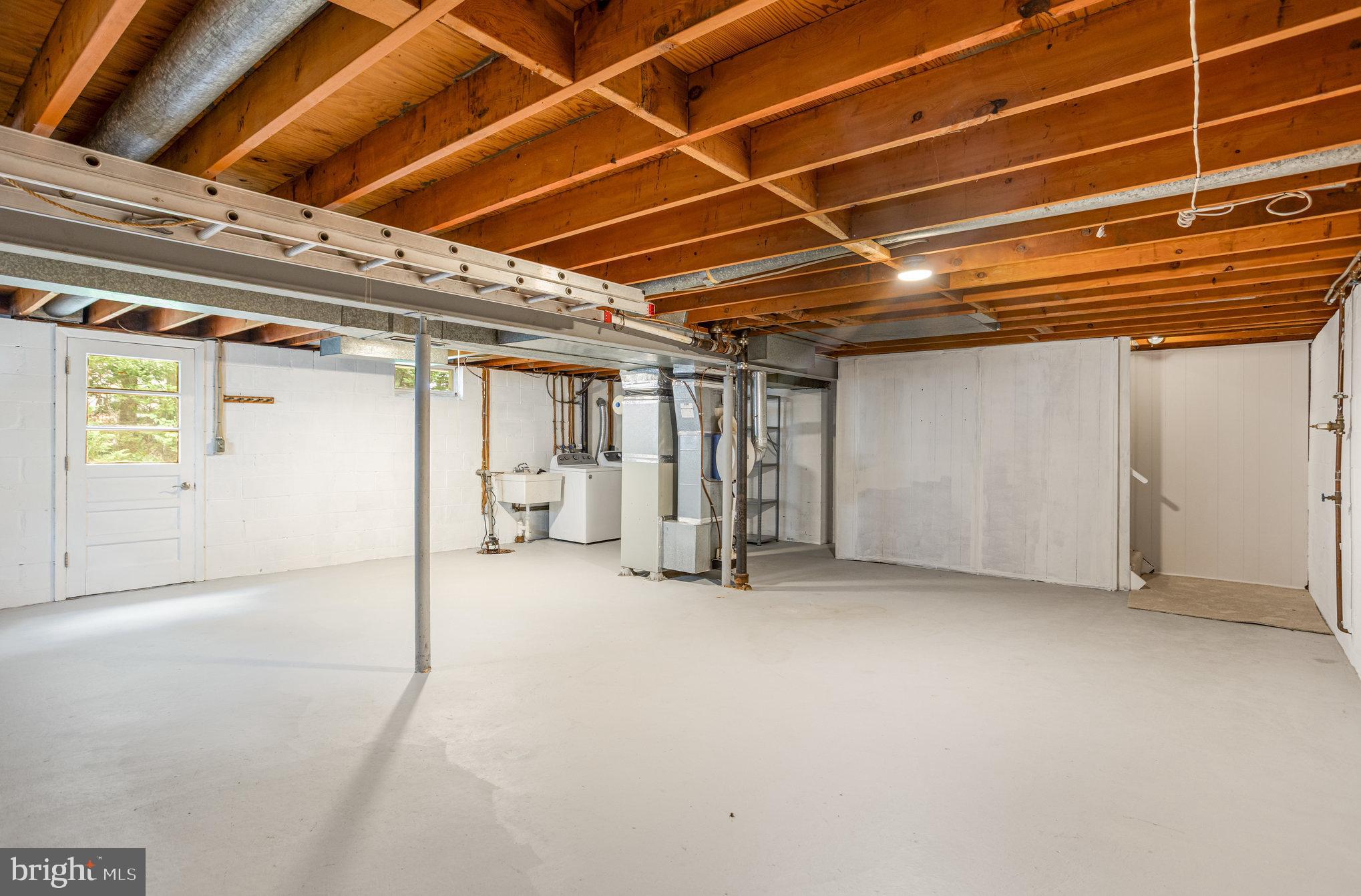 10509 Longbranch Road Cockeysville, MD 21030 - Photo 29 of 38 a view of an empty room