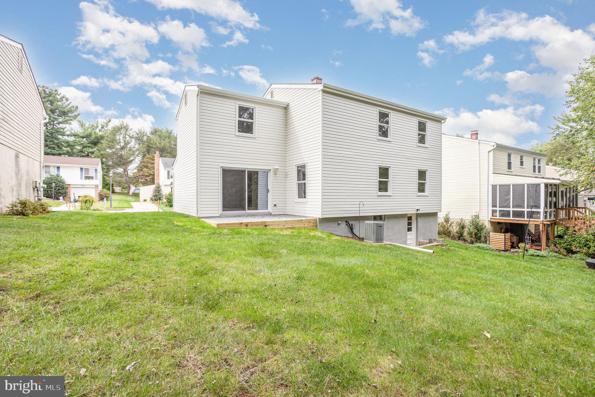 10509 Longbranch Road Cockeysville, MD 21030 - Photo 34 of 38 a view of an house with backyard porch and garden