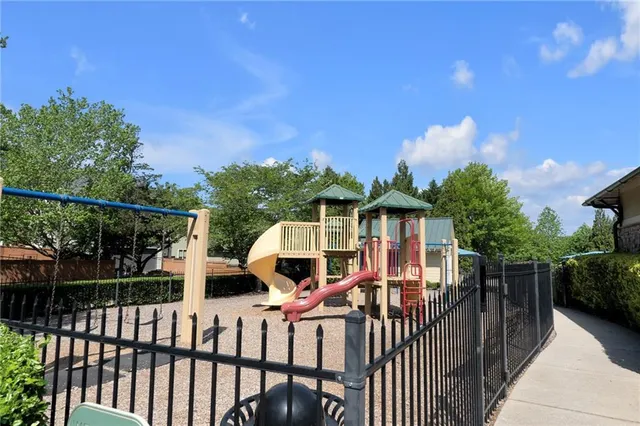 $489,900 | 9913 Stretford Road, Douglasville, GA 30135