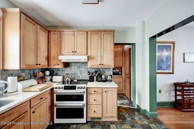 $299,900 | 902 Columbia Street, Scranton, PA 18509