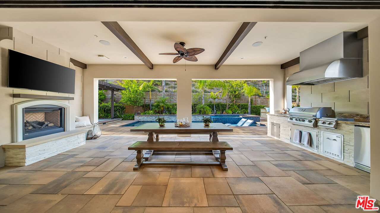 20111 Piccadilly Lane Porter Ranch, CA 91326 - Photo 43 of 64