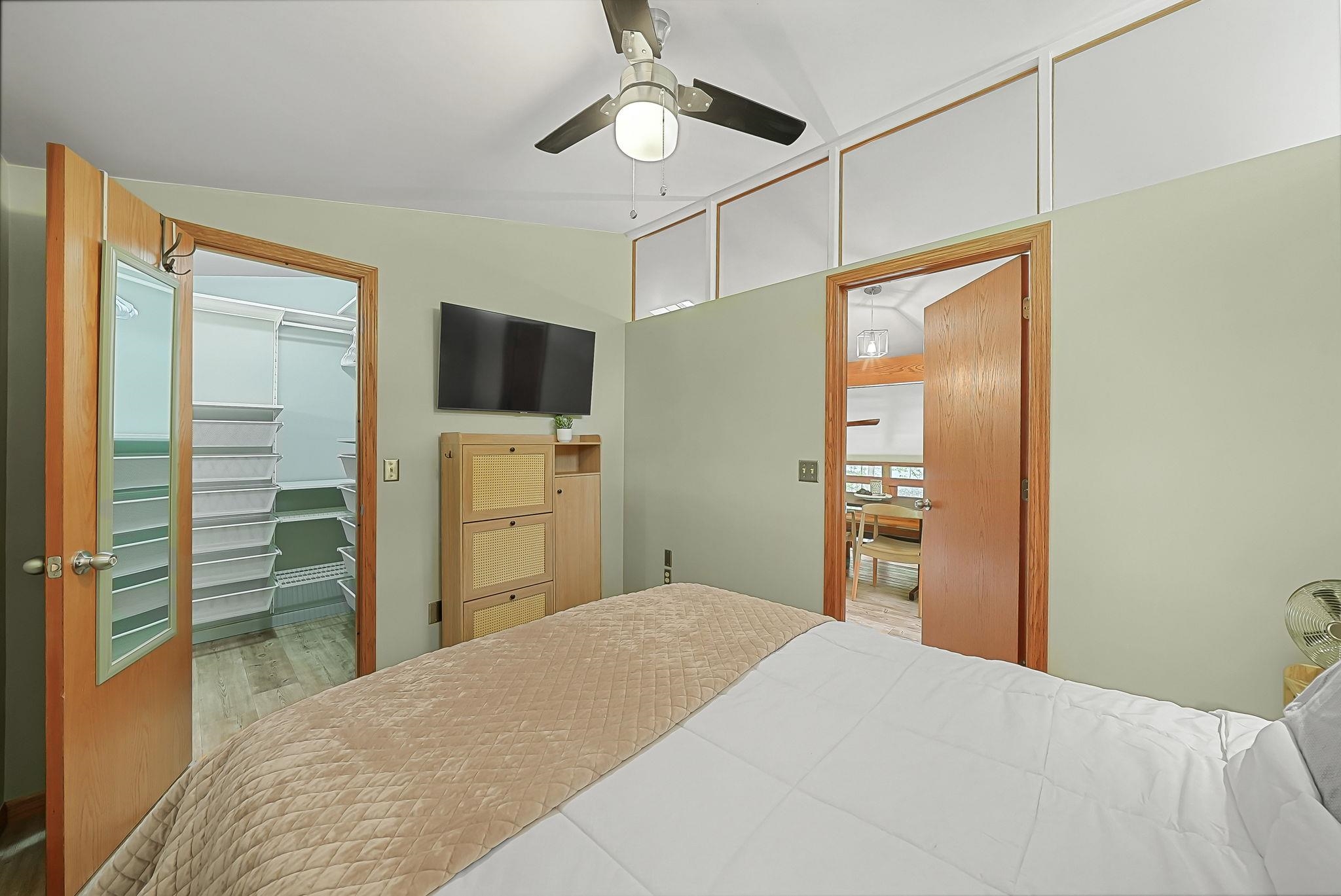 306 Highview Road Traverse City, MI 49696 - Photo 27 of 54 Gallery Image 27
