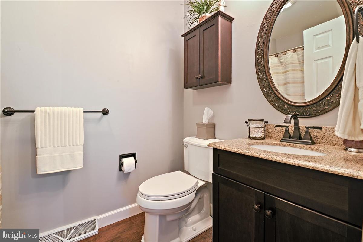 555 Candy Road Mohnton, PA 19540 - Photo 23 of 31 Full Bath