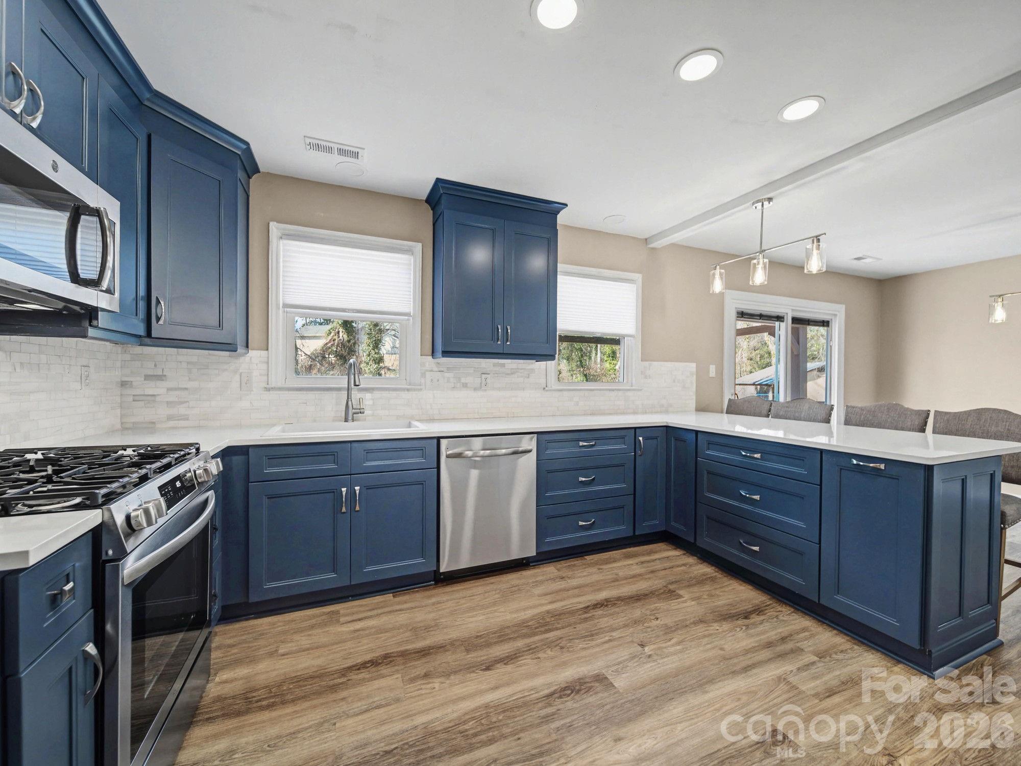 605 Spring Street Mount Holly, NC 28120 - Photo 12 of 34