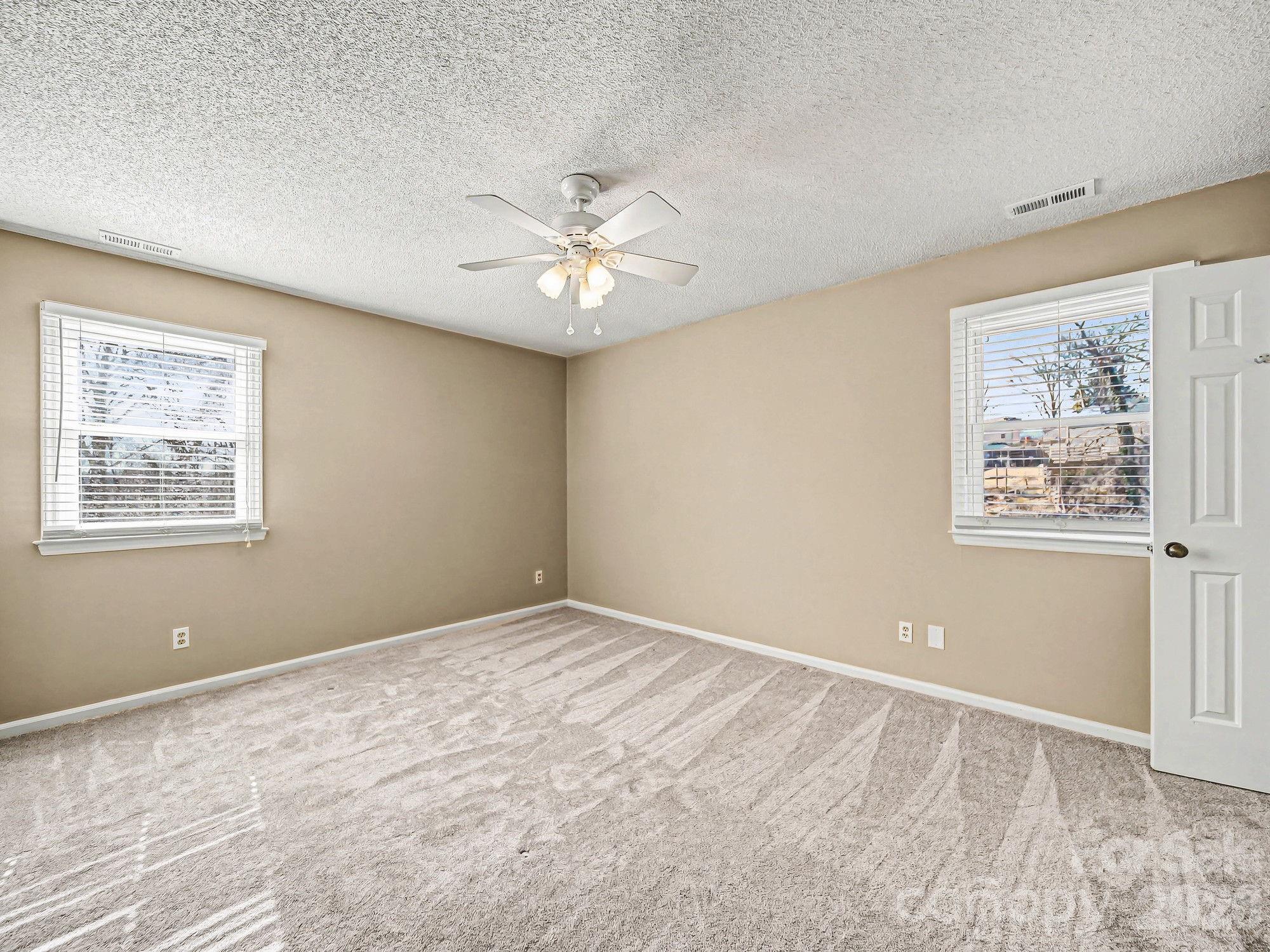 605 Spring Street Mount Holly, NC 28120 - Photo 16 of 34