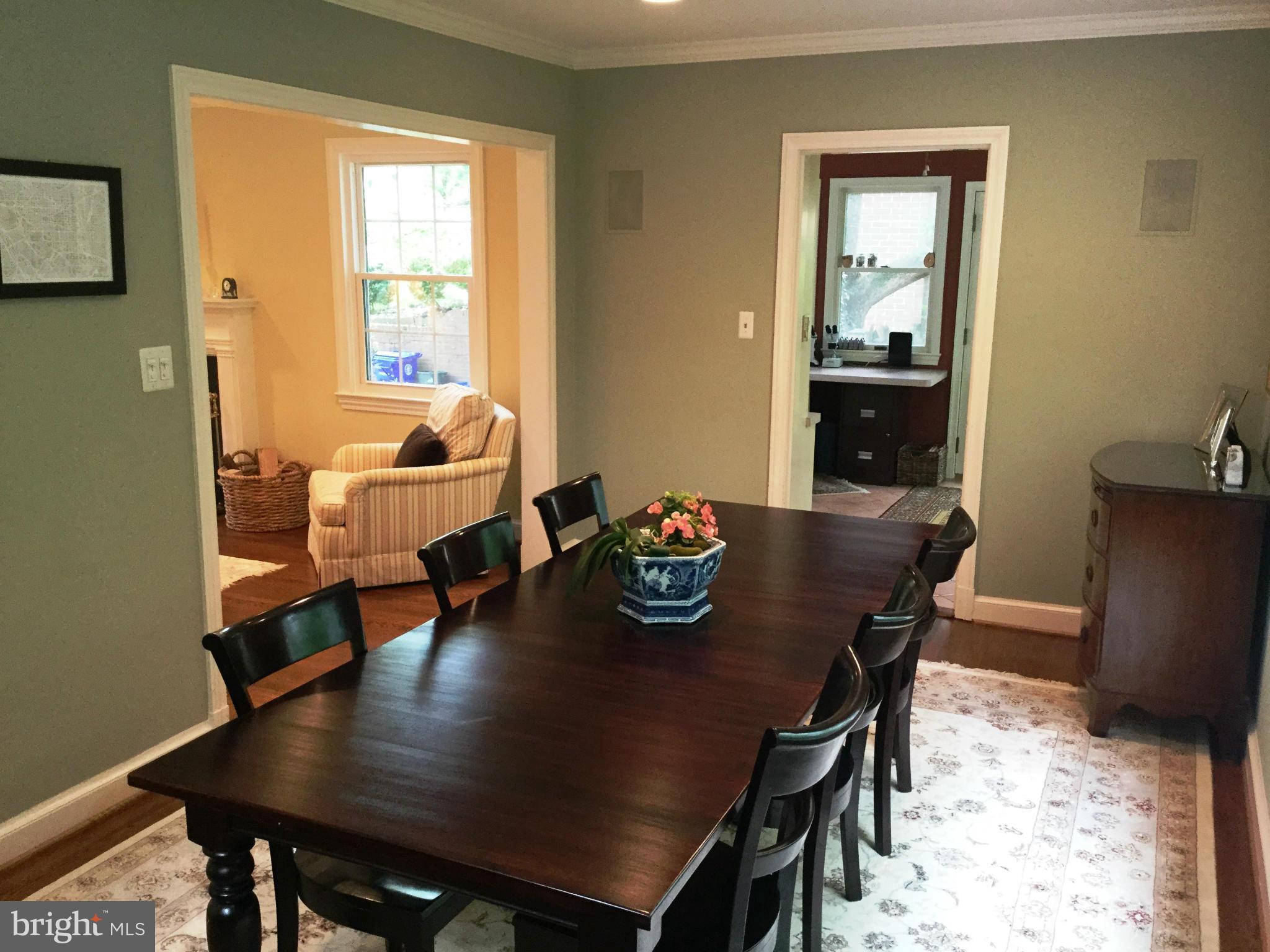 6112 Wynnwood Road Bethesda, MD 20816 - Photo 13 of 28 Dining Room