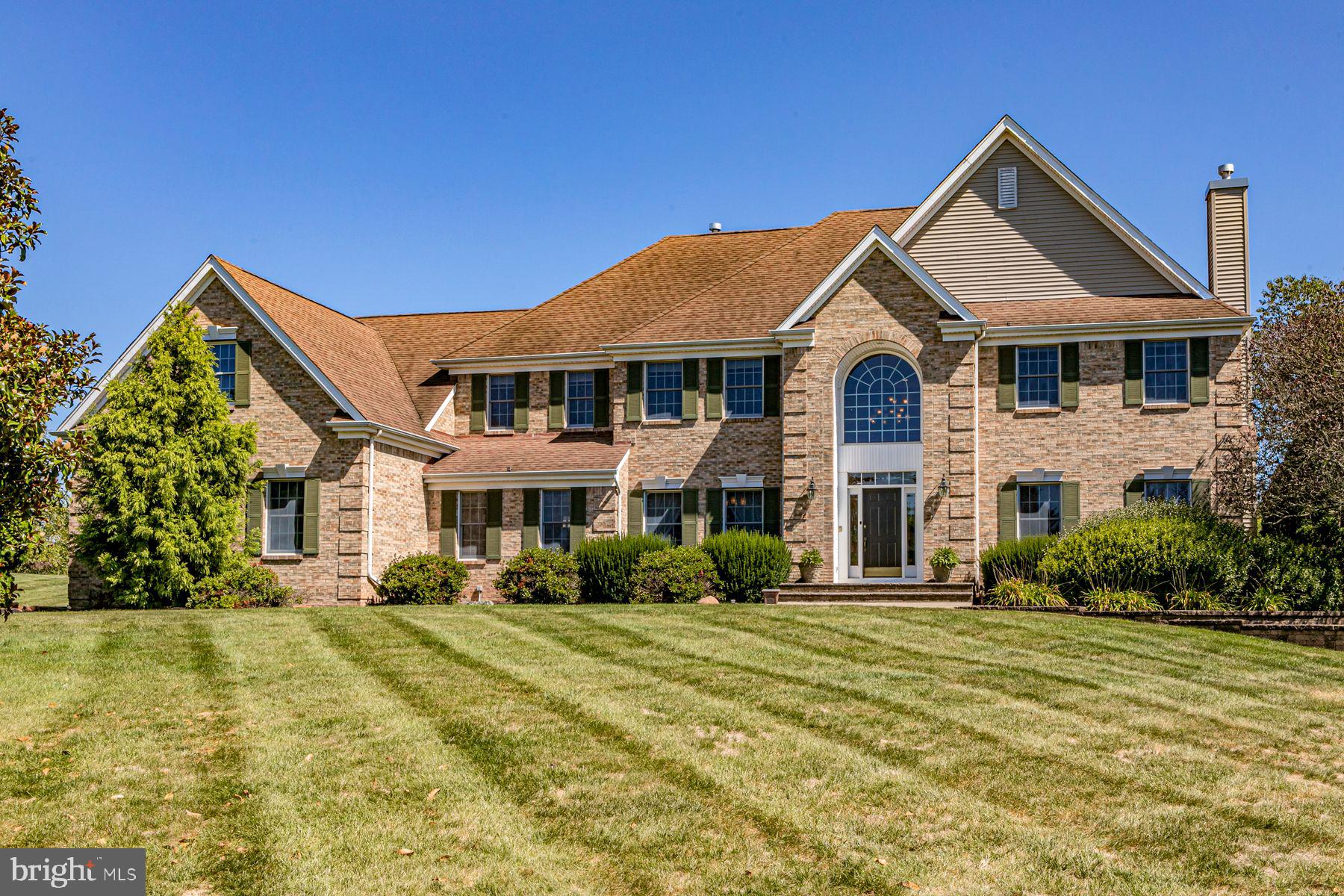 22 Hunters Ridge Drive Pennington, NJ 08534 - Photo 1 of 51