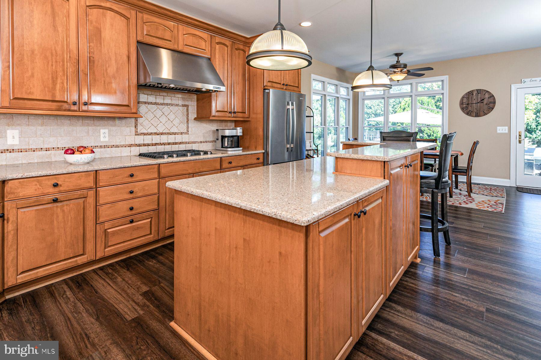 22 Hunters Ridge Drive Pennington, NJ 08534 - Photo 4 of 51
