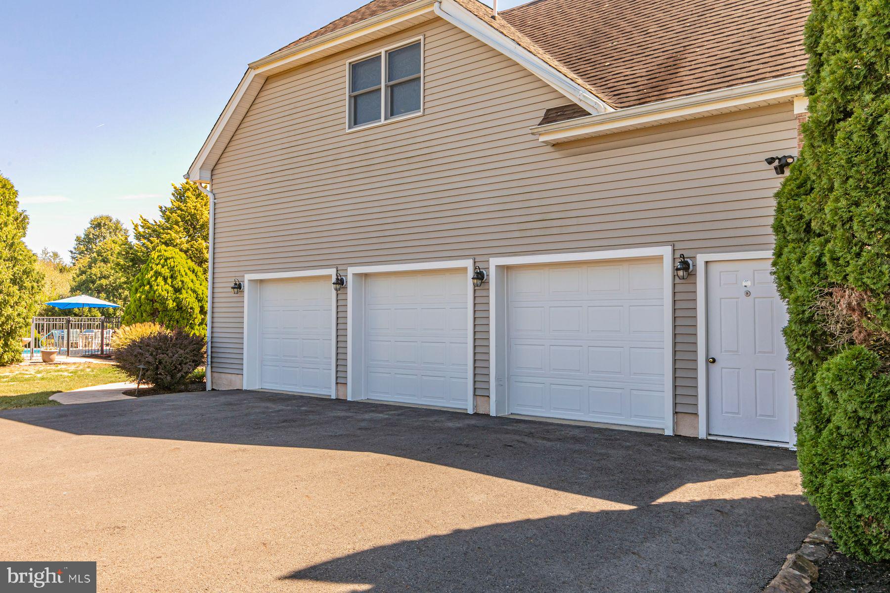 22 Hunters Ridge Drive Pennington, NJ 08534 - Photo 41 of 51