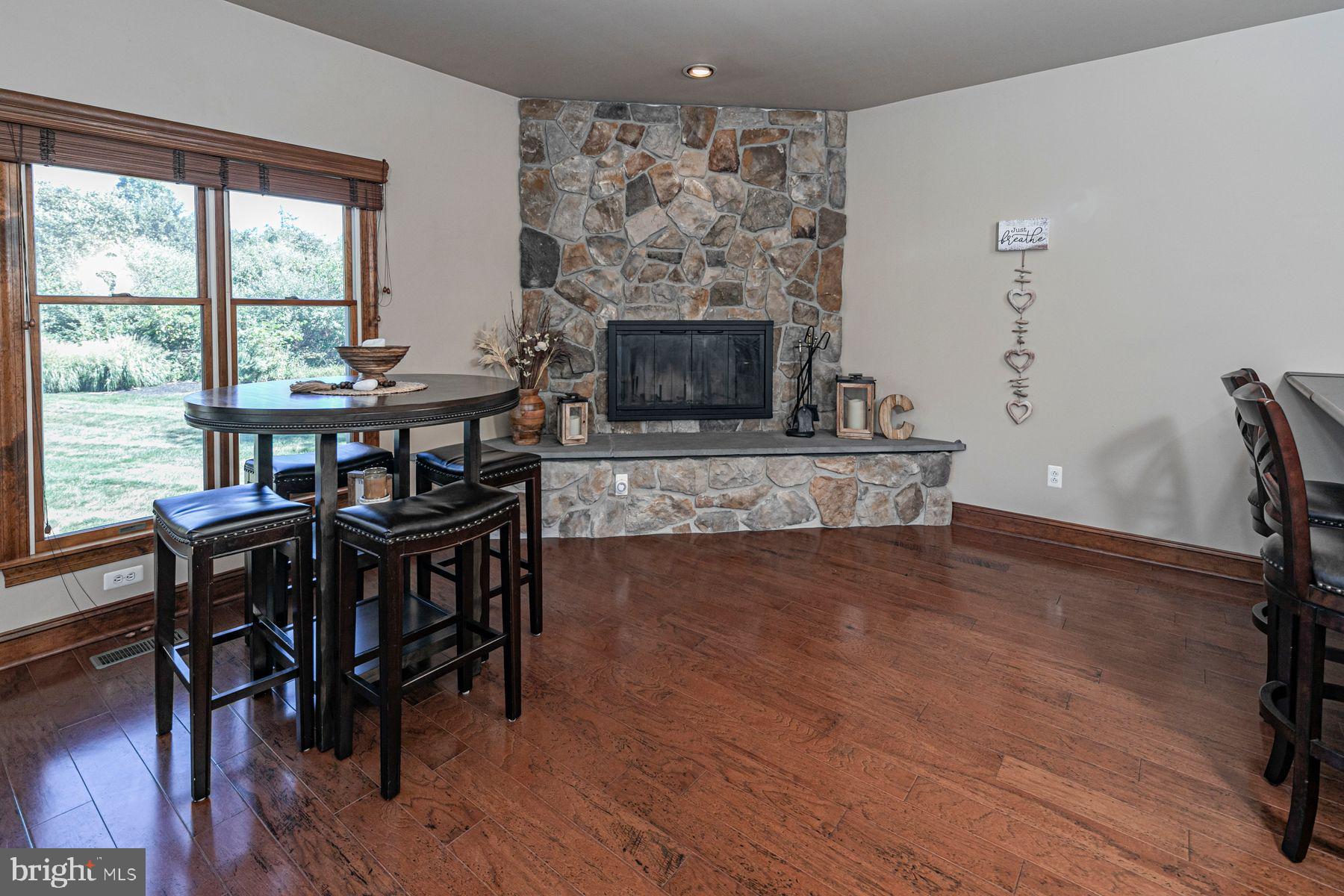22 Hunters Ridge Drive Pennington, NJ 08534 - Photo 10 of 51