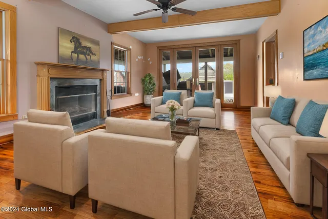 $500,000 | 1014 County Route 17, Fort Ann, NY 12827