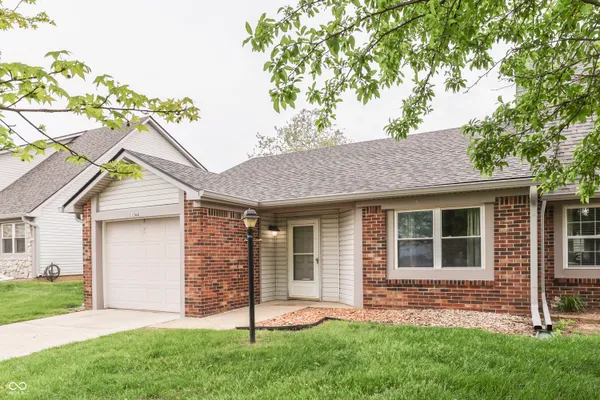 $179,900 | 1136 Paradise Way, Unit A, Greenwood, IN 46143