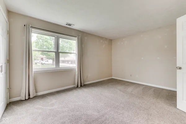 $179,900 | 1136 Paradise Way, Unit A, Greenwood, IN 46143
