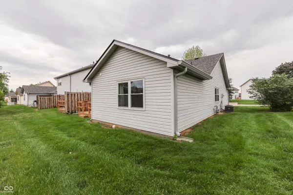 $179,900 | 1136 Paradise Way, Unit A, Greenwood, IN 46143