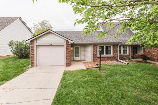 $179,900 | 1136 Paradise Way, Unit A, Greenwood, IN 46143