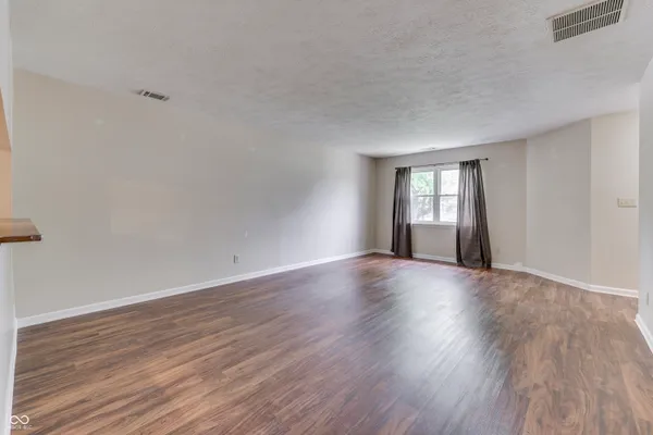$179,900 | 1136 Paradise Way, Unit A, Greenwood, IN 46143
