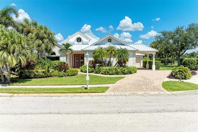 $949,000 | 202 Americas Cup Boulevard, Bradenton, FL 34208