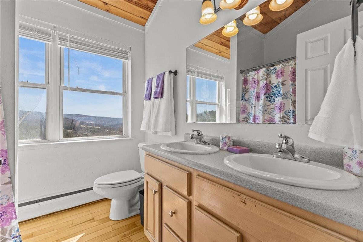 451 Colson Road Northfield, VT 05663 - Photo 19 of 40