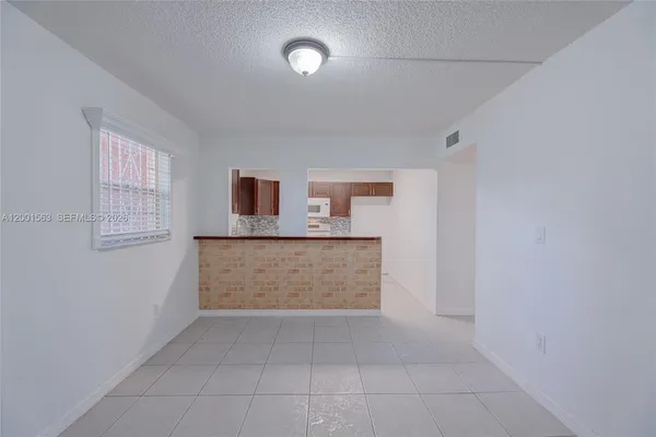 $2,100 | 1111 Northwest 19th Avenue, Unit 403, Miami, FL 33125