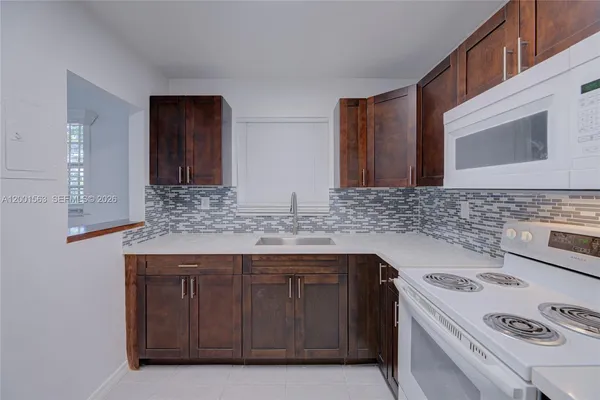 $2,100 | 1111 Northwest 19th Avenue, Unit 403, Miami, FL 33125