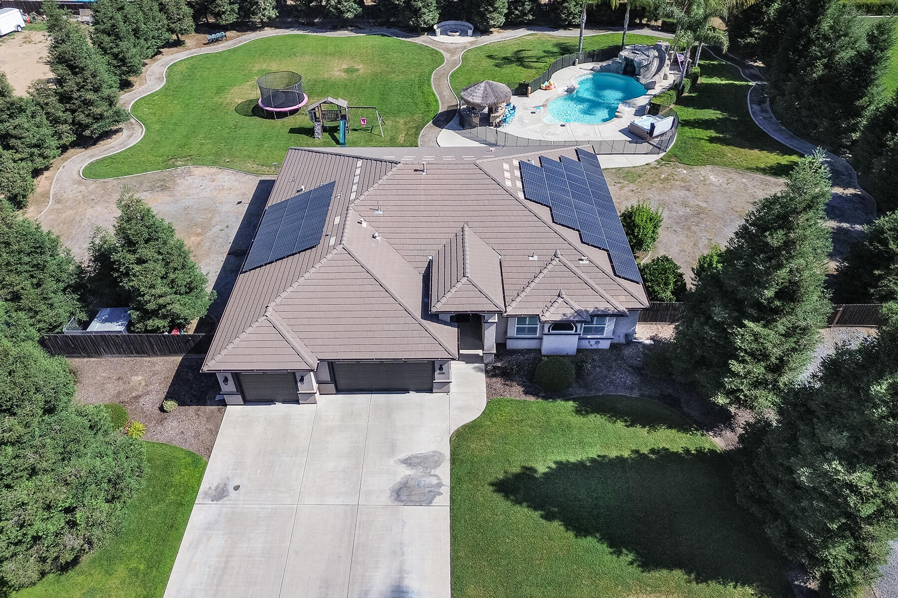 2208 West Benton Court Exeter, CA 93221 - Photo 76 of 84 D-1