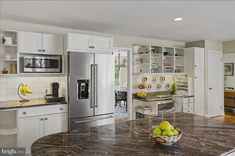 $2,395,000 | 3521 North Sugan Road, Lumberville, PA 18933