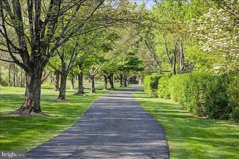 $2,395,000 | 3521 North Sugan Road, Lumberville, PA 18933