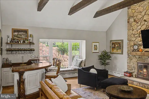 $2,395,000 | 3521 North Sugan Road, Lumberville, PA 18933