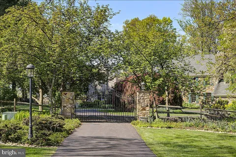 $2,395,000 | 3521 North Sugan Road, Lumberville, PA 18933