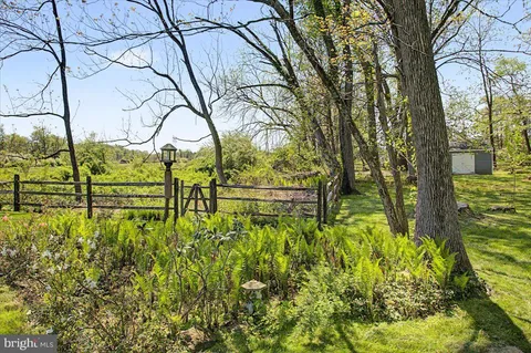 $2,395,000 | 3521 North Sugan Road, Lumberville, PA 18933