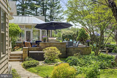 $2,395,000 | 3521 North Sugan Road, Lumberville, PA 18933