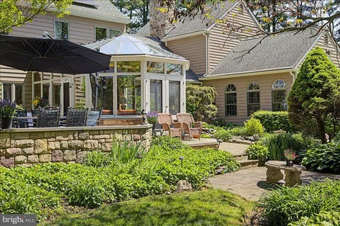 $2,395,000 | 3521 North Sugan Road, Lumberville, PA 18933