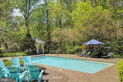 $2,395,000 | 3521 North Sugan Road, Lumberville, PA 18933