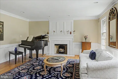 $2,395,000 | 3521 North Sugan Road, Lumberville, PA 18933