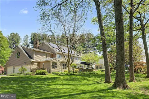 $2,395,000 | 3521 North Sugan Road, Lumberville, PA 18933