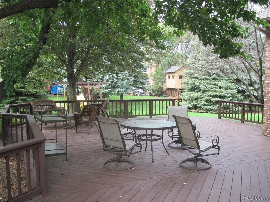 751 Timberline Drive Rochester, MI 48309 - Photo 8 of 8 Patio