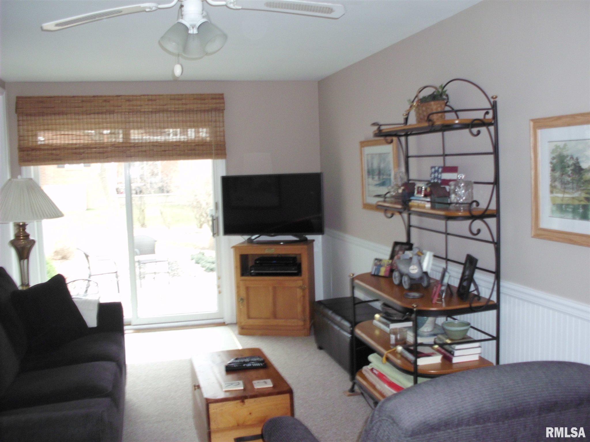 20 Watch Hill Road Rock Island, IL 61201 - Photo 5 of 25 Gallery Image 5