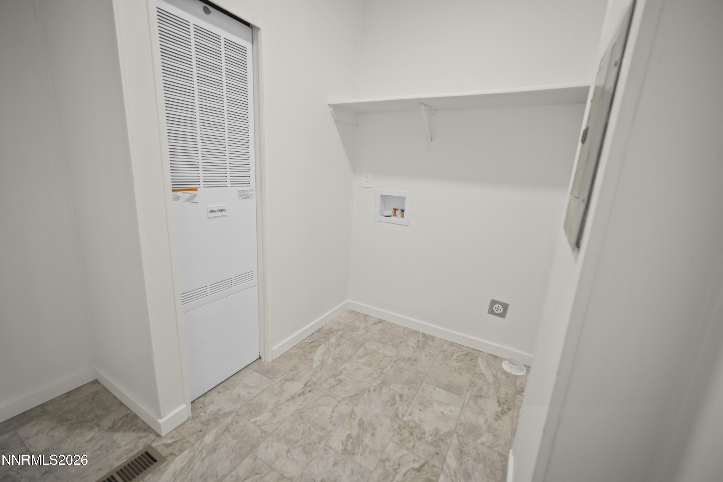 3225 Antelope Street Silver Springs, NV 89429 - Photo 25 of 39 view of room