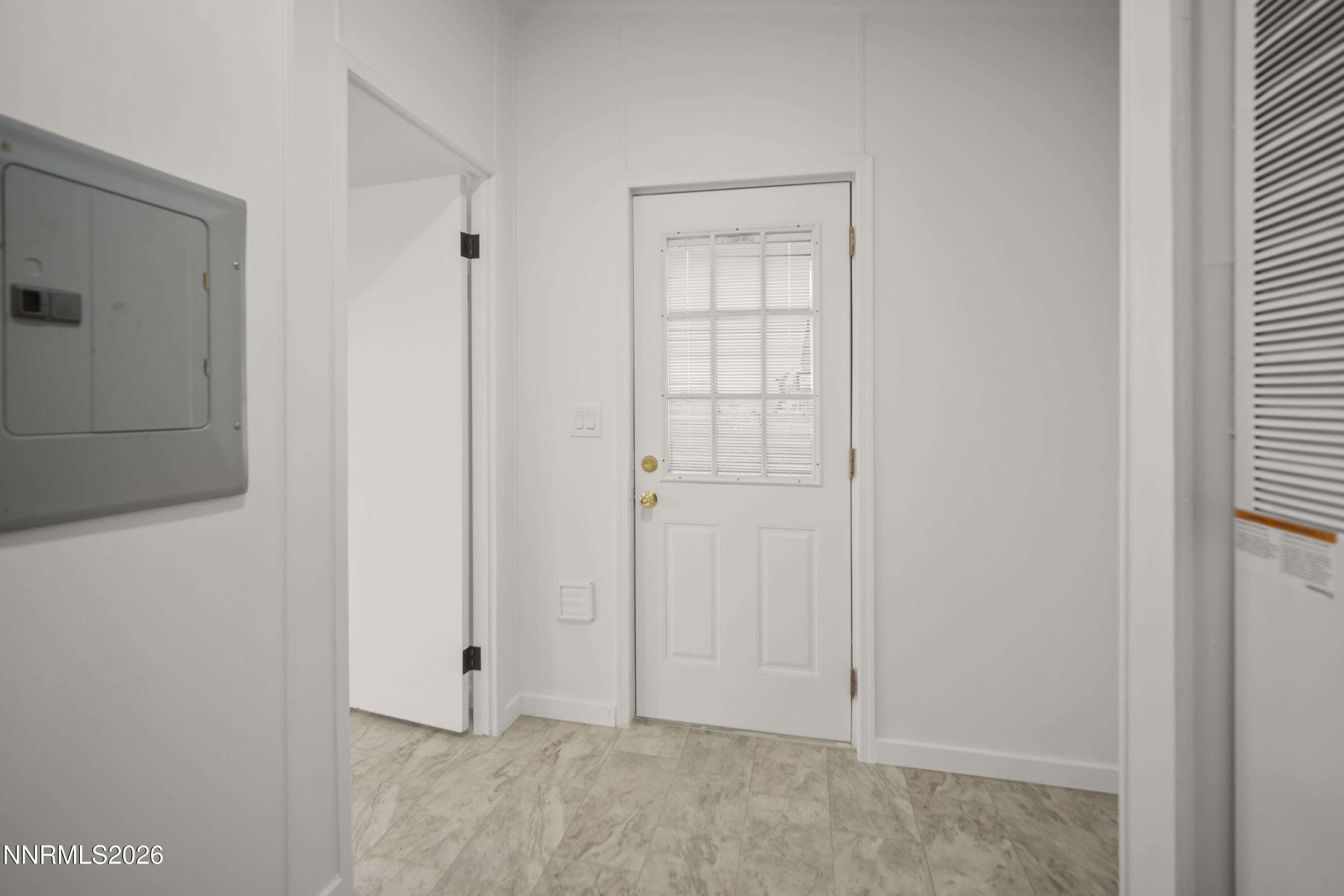 3225 Antelope Street Silver Springs, NV 89429 - Photo 27 of 39 a view of an empty room