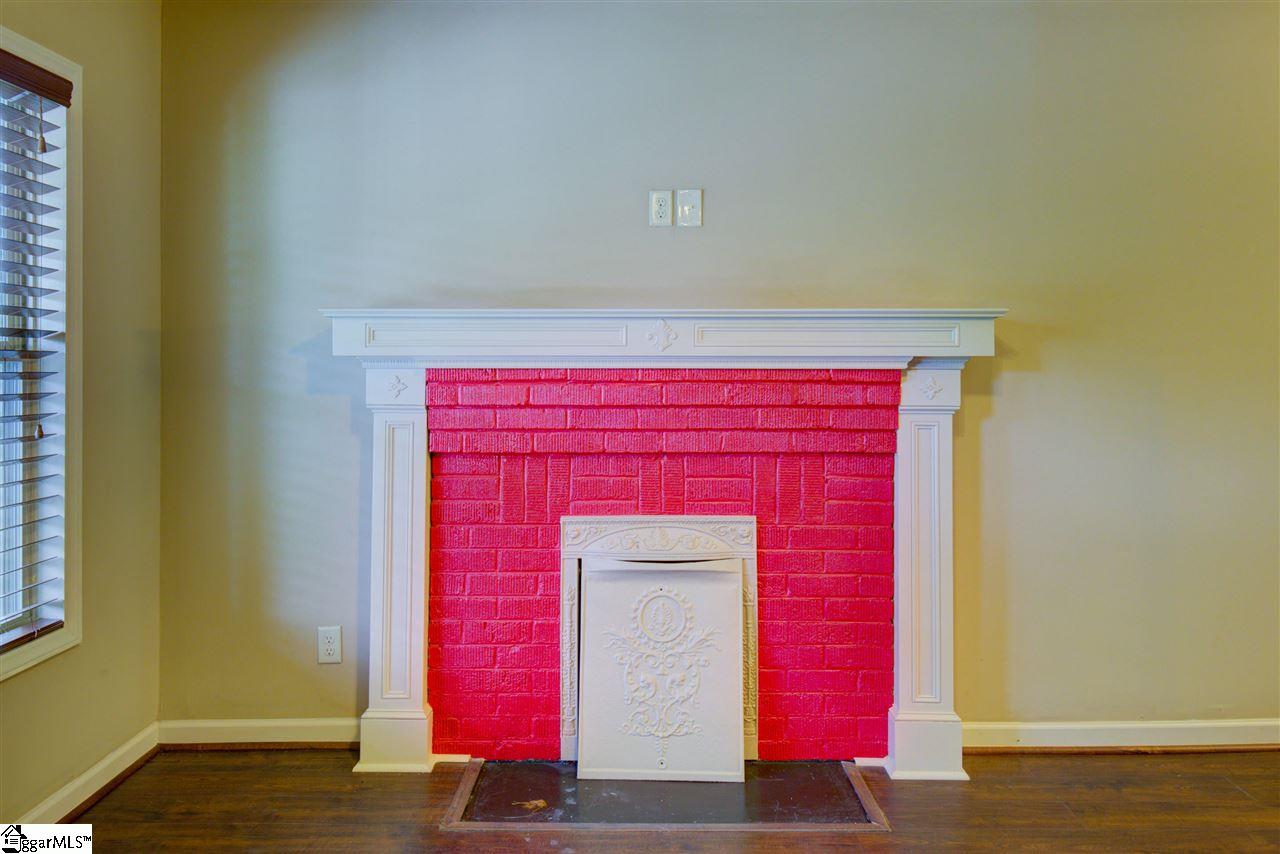 112 Ackley Road Greenville, SC 29607 - Photo 18 of 31