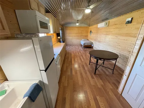 $950 | 7911 South Us Highway, Abilene, TX 79606