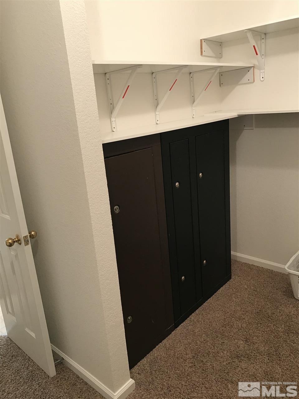 25 Goshawk Court Reno, NV 89523 - Photo 12 of 22 a view of walk in closet